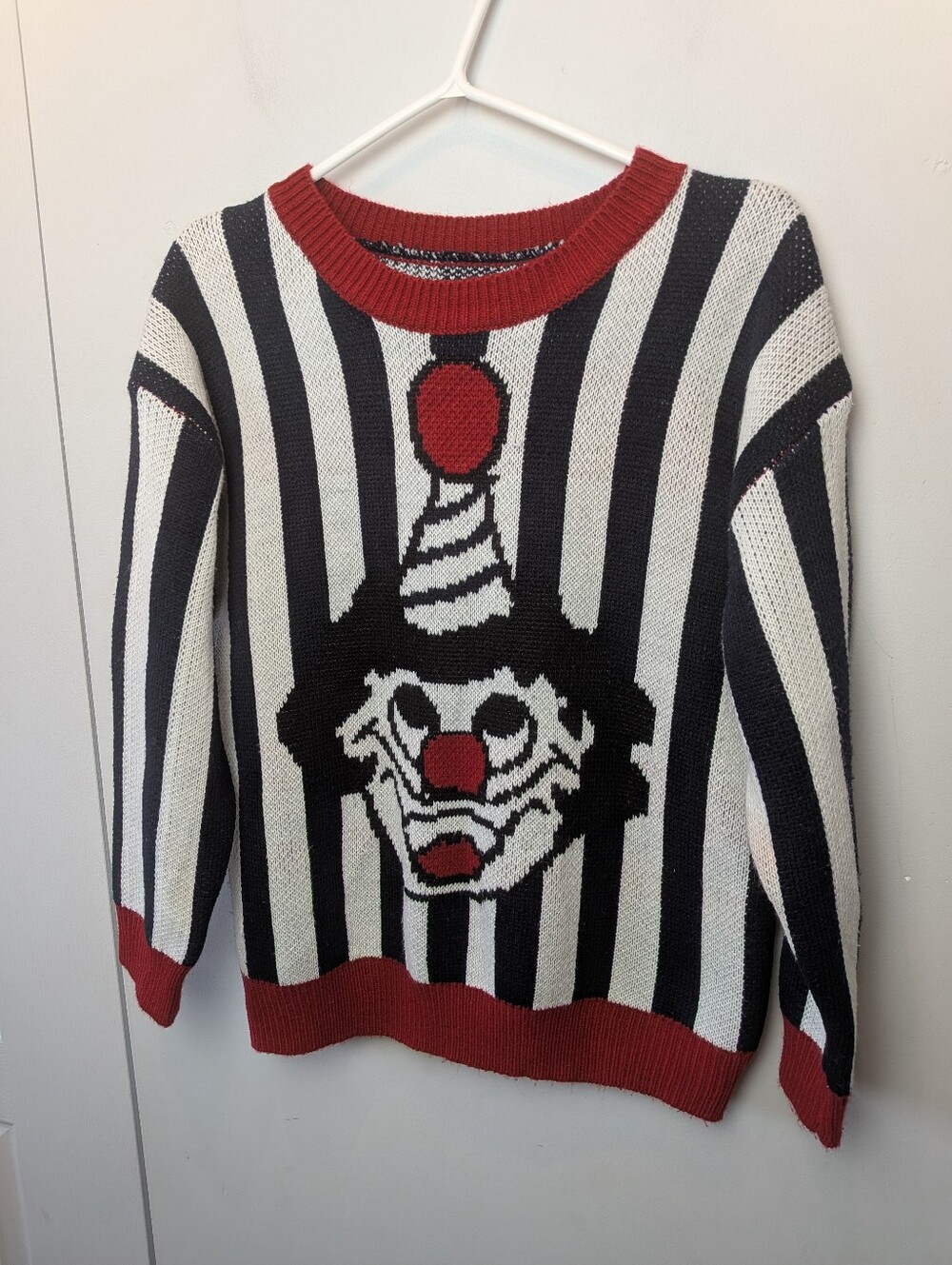 VINTAGE Handmade ? Crewneck Unisex Stripes Clown Size Small Medium 90' Tricot